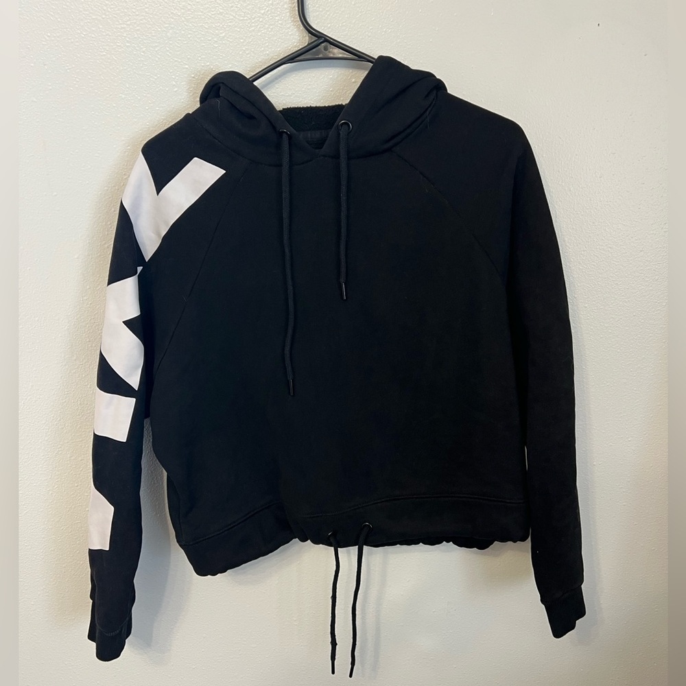 ZYIA Active Cropped Tie Hoodie - Picture 3 of 11